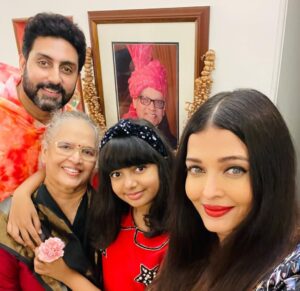 Aishwarya Rai Full Family Photo